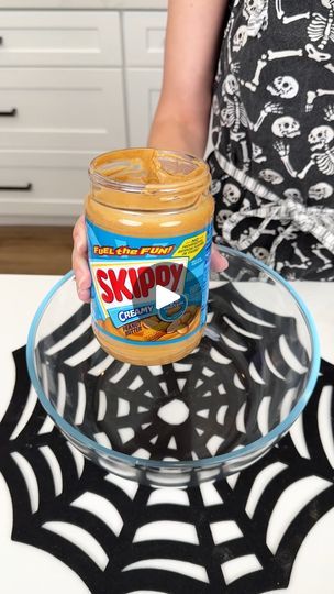 160K views · 1.3K reactions | Easy halloween treat! | Easy halloween treat!

I make peanut butter fudge for halloween. | By Justine Kameron | This easy two ingredient treat
is perfect for halloween. We're starting off with some Skippy
peanut butter. Then I'm going to grab my melted dark
chocolate fudge frosting. And once we have equal parts of
frosting and peanut butter in our bowl we are going to go
ahead and whisk these together until they are fully combined.
Now I'm going to go ahead and grab my pumpkin halloween
silicone mold and we are going to scoop a frosting
peanut butter mixture right into our mold like so. Make
sure that they are flattened out and even. Once we have our
mixture in our mold, we're going to freeze it for one hour
and then we get the most delicious peanut butter
cho Easy Halloween Fudge, Justine Kameron, Skippy Peanut Butter, Deco Halloween, Homemade Fudge Recipes, Leftover Halloween Candy, Facebook Recipes, Chocolate Peanut Butter Fudge, Chocolate Fudge Frosting