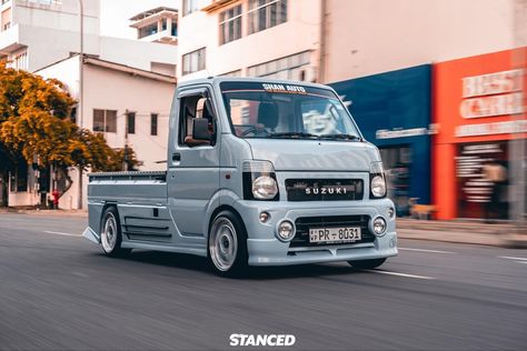 Modified Kei truck Kei Truck, Kei Cars, Kei Car, Nba Pictures, Mini Trucks, Jdm Cars, Van Life, Jdm, Cars Trucks