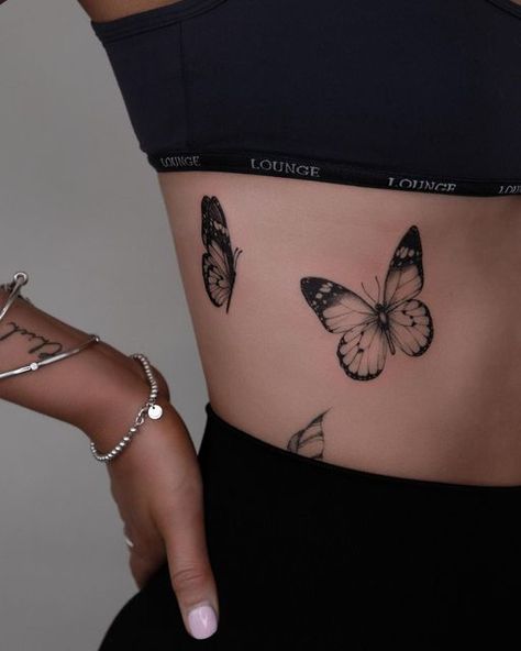 JOPOTATTOO on Instagram: "R E S I D E N T // @olivia_tattooist Booking • hello@jopombc.com.au • • • • • • • • #melbourne #melbournetattoo #tattoo #tbt #tattooideas #girl #tattoo #tattooed #finelinetattoo #butterflytattoo #butterfly #inktattoo" Butterfly Torso Tattoo, Underboob Butterfly Tattoo, Butterfly Spine Tattoo, Melbourne Tattoo, Spine Tattoo, Girl Tattoo, Fine Line Tattoos, Body Tattoos, Butterfly Tattoo