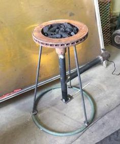 Brake Drum Forge, Homemade Forge, Diy Forge, Forging Tools, Metal Fabrication Tools, Metal Bending Tools, Blacksmith Tools, Fabrication Tools, Blacksmith Projects