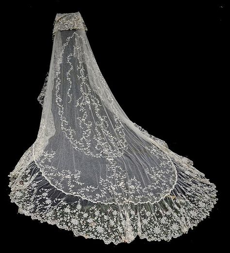 Cathedral Wedding Veil, Cathedral Wedding Veils, Veil Headpiece, Vintage Veils, Wedding Bridal Veils, Cathedral Wedding, Victorian Wedding, Cathedral Veil, Linens And Lace