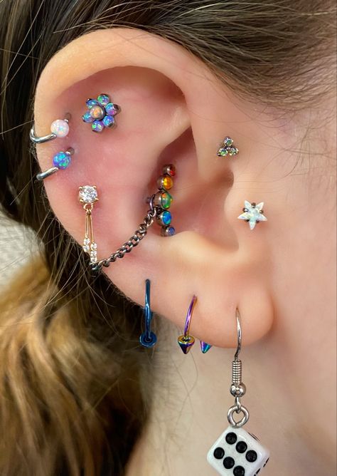 Ear Piercings Layout Ideas, Ear Piercings Colorful, Multiple Ear Piercings Colorful, Maximalist Ear Piercings, Maxamilist Ear Piercings, Ear Stacking Ideas Grunge, Earring Stacks, Chunky Silver Jewellery, Mod Jewelry