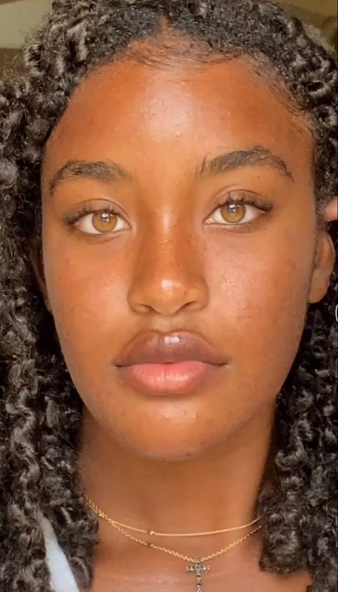 Amber Eyes Black Women, Light Brown Hazel Eyes, Amber Eyes Dark Skin, Black Women Light Eyes, Honey Eye Color, Neala Brown Eyes, Black Women With Hazel Eyes, Bright Hazel Eyes, Hazel Amber Eyes