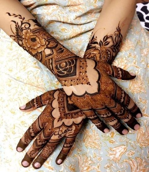 Save and follow us ❤ latest henna designs | bridal mehndi | rose henna design #newmehndidesigns #hennaforbrides #girls #hennaaesthetics #winter2022 Kashee's Mehndi Designs Back Hand, Karachi Mehndi Design, Full Hand Mehndi Designs Bridal Back, Mendi Photos, Full Mehndi Designs Hands, Khafif Mehndi Designs New Back Hand, Bridel Mehandi Full Hand, New Mehndi Designs Unique Back, Mahendi Designs Latest Back Hand