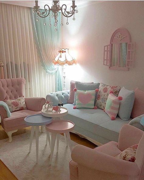 Kids (girls)will love to stay here Camera Shabby Chic, Chic Living Room Furniture, Muebles Shabby Chic, Shabby Chic Decor Living Room, Styl Shabby Chic, Decoration Shabby, Shabby Home, Shabby Chic Home, Shabby Chic Living