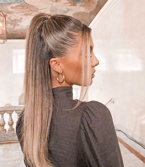 Sleek Prom Hair, New Year Hairstyle, Ponytail Hairstyle, Long Hairstyle, Hairstyle Inspiration, Trendy Hairstyle, Blonde Hair Looks, Hair Color Pink, Hair Styler