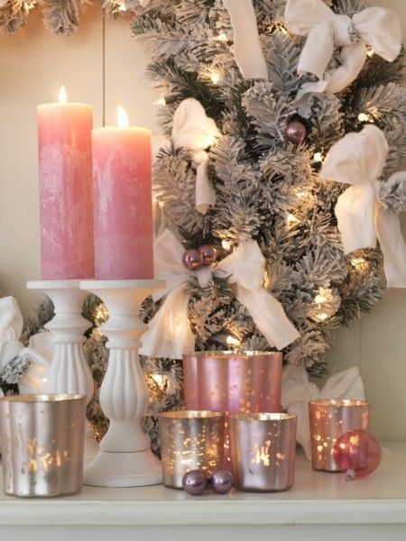 Shabby Christmas, Pink Xmas, Deco Rose, Romantic Christmas, A White Christmas, Pink Christmas Decorations, Shabby Chic Christmas, Pink Candles, Chic Christmas