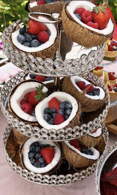 Coconut Fruit Bowl, Tropical Island Aesthetic Food, Beach Wedding Finger Foods, Coconut Themed Party, Tropical Wedding Food Ideas, Coconut Party Decoration, Hawaiian Bridal Shower Ideas Food, Tropical Quinceanera Theme, Bali Themed Party