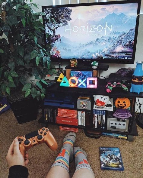 Gamer Room Diy, Geek Room, Nerd Room, Video Game Room Design, Ps4 Console, Video Game Rooms, Bedroom Setup, Gaming Room Setup, Gamer Room