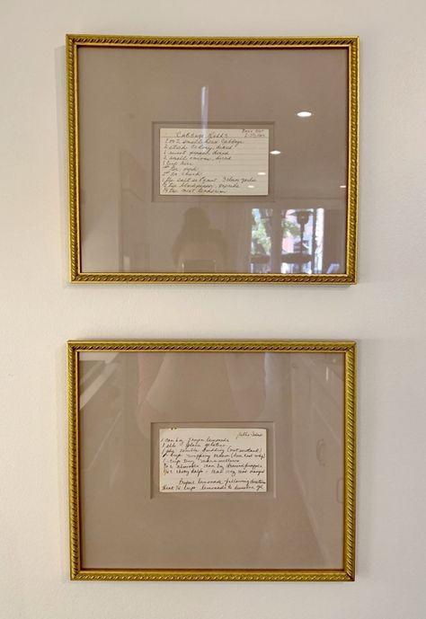 Family Recipe Wall Art, Wall Portraits Ideas, Photo Wall Lounge, Framed Family Recipes, Picture Frames Wall Ideas, Small Home Details, Lived In Aesthetic, Framing Vintage Photos, Framed Recipe Cards