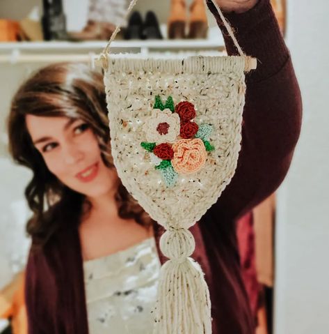 Spring Into Home Crochet Pattern Roundup Crochet Kitchen Wall Hanging, Crochet Winter Wall Hanging, Crochet Decoration Patterns, Crocheted Wall Hangings, Crochet Toran, Crochet Wall Hanging Pattern, Crochet Wall Decor, Crochet Wall Hanging, Crochet Wall Art