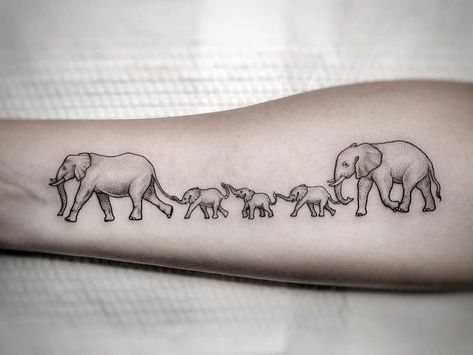 Elephant Family Drawing, Simple Elephant Tattoo, Elephant Family Tattoo, Grey Ink Tattoos, Ant Tattoo, Elephant Tattoo Design, Crow Tattoo, Family Tattoo, Omerta Tattoo