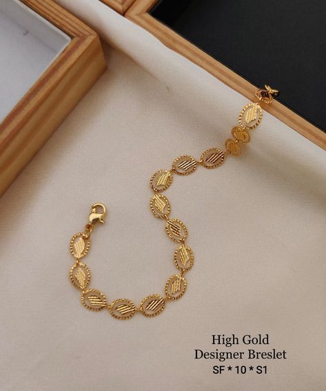 Bridal Things, Gold Bracelet Simple, Beautiful Bridal Jewelry, Mens Diamond Bracelet, Gold Bangles For Women, New Gold Jewellery Designs, Gold Earrings Models, Neck Jewelry, Bangles Gold