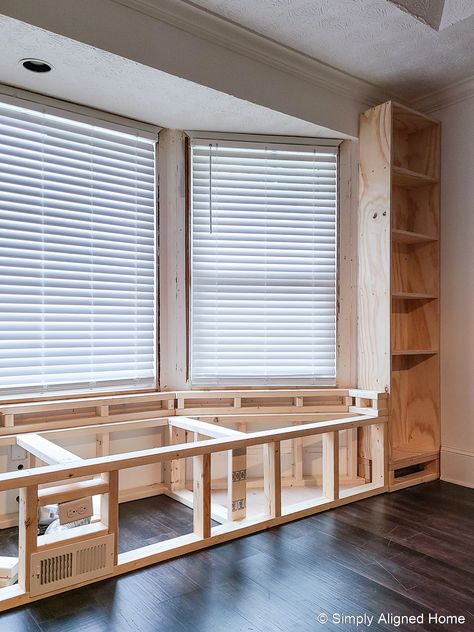 Window Bench With Storage, Window Seat Living Room, Window Seat Storage Bench, Small Moody Office, Bay Window Bench, Gym At Home Ideas, Modern Bay Window, Window Storage Bench, Mini Gym At Home