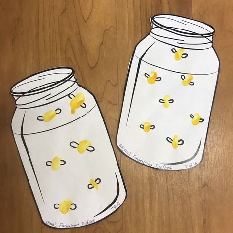 Finger print lightning bugs in a jar #infantcrafts Lighting Bug Craft Preschool, Lightning Bug Jar Craft, Firefly Fingerprint Art, Lightning Bug Craft, Lightning Bugs In A Jar, Lightning Bug Crafts, Bugs In A Jar, Camping Week, Ladybug Room