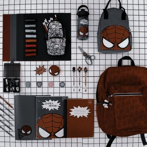 Spiderman School Supplies, Spiderman Backpack Aesthetic, Spider Man Merch Aesthetic, Backpack Spiderman, Spider Man Backpack, Spiderman Merch, Spiderman Accessories, Sipder Man, Spiderman Backpack