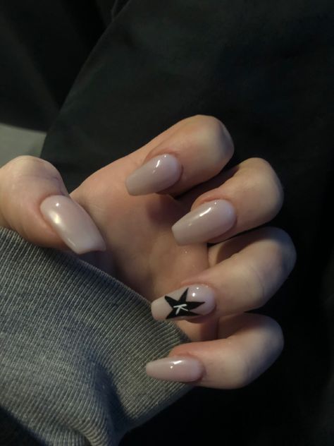 K Initial On Nails, Almond Initial Nails, Nails K Initial, Nails With A K Initial, K Nails Initial, Nail Art Initials, A Nails Initial, Black Nails With Initial, M Initial Nails