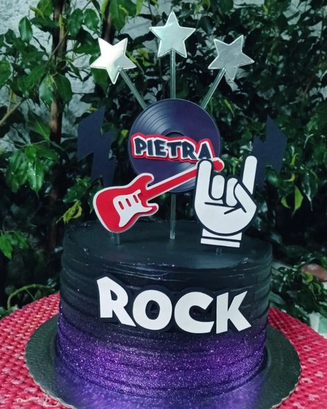 Rock And Roll Birthday, Birthday Cakes For Women, Old Rock, Cakes For Women, Cake Ideas, Birthday Ideas, Rock And Roll, Rolls, Birthday Cake