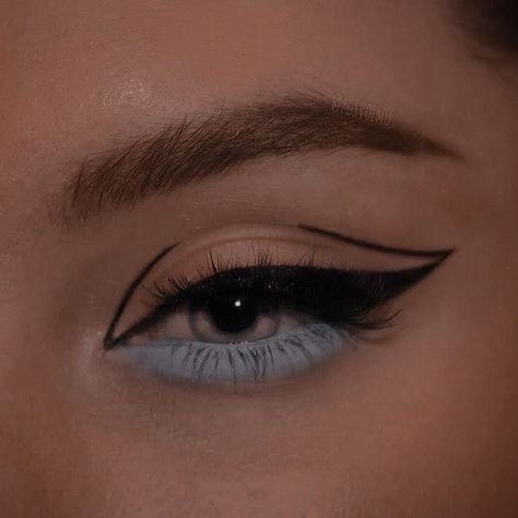 Swag Makeup, Eye Makeup Pictures, Smink Inspiration, Makijaż Smokey Eye, Eye Makeup Designs, Edgy Makeup, Makeup Eye Looks, Creative Eye Makeup, Creative Makeup Looks