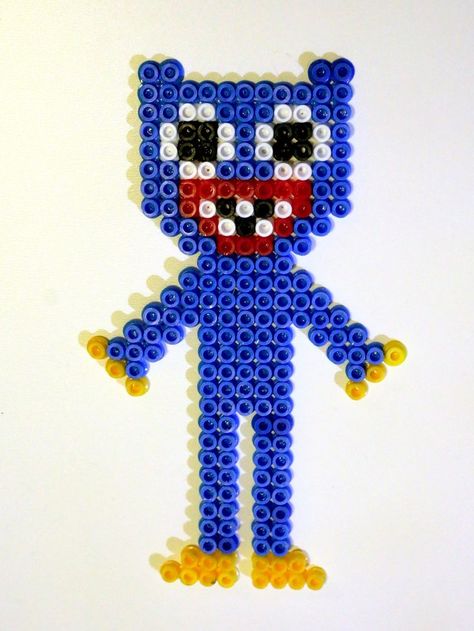 #pyssla #diy Easy Perler Beads Ideas, Tiny Cross Stitch, Huggy Wuggy, Hama Beads Design, Motifs Perler, Diy Perler Bead Crafts, Rainbow Friends, Melty Beads, Diy Perler Beads