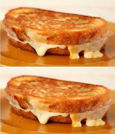 A Tasty Way to Jazz Up Grilled Cheese Adult Grilled Cheese Sandwiches, Cheesy Grilled Cheese, Best Grilled Cheese Sandwich Recipe, Best Grilled Cheese Sandwich, Crispy Grilled Cheese, Garlic Bread Pizza, Toast Pizza, Gourmet Grilled Cheese, Grill Cheese Sandwich Recipes