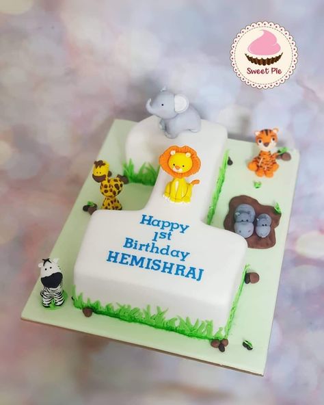 Number 1 safari theme cake Safari Theme Cake, Number 1 Cake, Cars Theme Cake, Jungle Theme Cakes, Boys 1st Birthday Cake, Animal Birthday Cakes, Happy Birthday Cake Pictures, Harry Birthday, Boys First Birthday Party Ideas