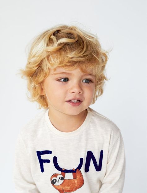 Adorable Boy Blonde Toddler Baby Boy Haircut Styles, Boys Curly Haircuts, Kids Hairstyles Boys, Boys Haircut Styles, Toddler Hairstyles Boy, Baby Haircut, Toddler Haircuts, Cool Boys Haircuts, Tan Skin Blonde Hair