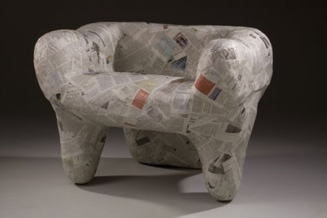 paper mache loveseat (i really need a new couch!!) Couples Living Room, Closet Built Ins, Paper Architecture, Paper Furniture, Paper Mache Art, Paper Mache Crafts, Papel Mache, Cardboard Furniture, Space Saving Furniture