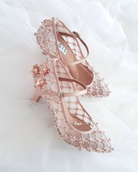 Pink Bridal Shoes, Fairy Shoes, Kawaii Shoes, Pink High Heels, Bridal Sandals, Stunning Shoes, Pink Bridal, Fancy Shoes, Girly Shoes