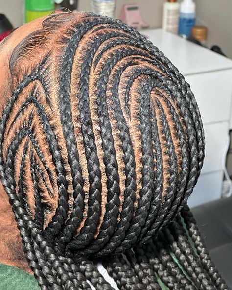 Close ups of this masterpiece 😍 Style: 20-30 Stitch braids ✧Shampoo and blowdry included in every service 🫶🏽 ✧ Feb Calendar is… | Instagram Skl Hairstyles, Feb Calendar, Braids Trending, Straight Braids, Keys Braids, Straight Up, Curly Afro Hair, Scalp Braids, Braiding Hairstyles