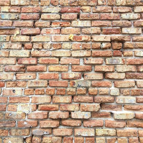 Chicago bricks Old Chicago Brick, Chicago Buildings, Chicago Brick, Brick Bonds, Chicago Aesthetic, Ranch Exterior, Reclaimed Brick, Red Brick House, Chicago Art