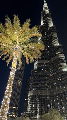 Dubai Architecture, Dubai Vacation, Dubai Aesthetic, Night Scenery, Pretty Landscapes, Dubai Travel, Luxury Lifestyle Dreams, Dream Travel Destinations, Night Aesthetic