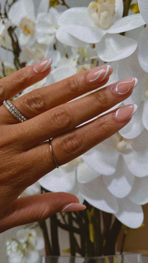 Minimalist nail inspiration for the summer Minimal Vacation Nails, Minimalist Nail, Vacation Nails, Minimalist Nails, Nail Inspiration, Nails Inspiration, Nail Ideas, Silver Rings, Nails