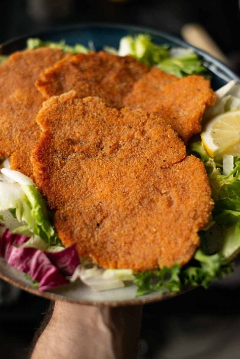 Vegan Wiener Schnitzel Recipe (with Lentil Flour) - Carlo Cao Vegan Kabobs, Vegan Ribs, Schnitzel Recipe, Vegetarian Meat, Lentil Flour, Schnitzel Recipes, Lentil Bolognese, Vegan Fries, Chocolate Cheesecake Recipes