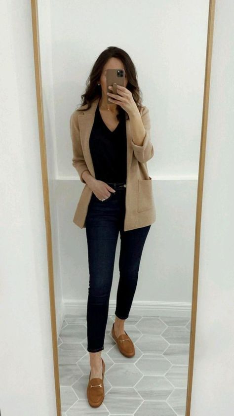 Business Casual Outfits For Women, Business Casual Outfits For Work, Elegante Casual, Stylish Work Outfits, Professional Attire, Casual Work Outfits, Work Outfits Women, Professional Outfits, Business Casual Outfits