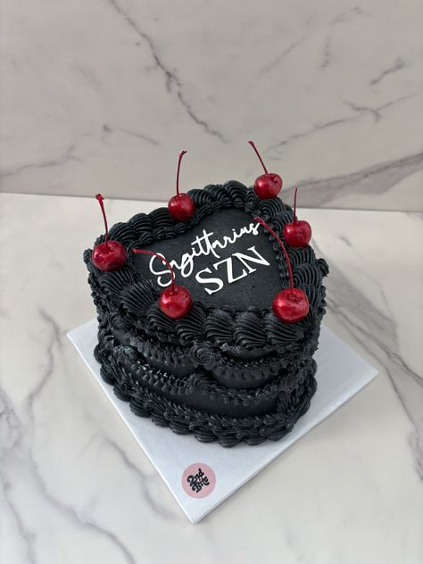 Black vintage heart cake with glitter red cherries Black Vintage Heart Cake, Black Heart Cake With Glitter, Black And Red Heart Cake, Black Heart Birthday Cake, Red And Black Heart Cake, Red And Black Birthday Cake, Black Red Cake, Black Cake Ideas, Black Vintage Cake