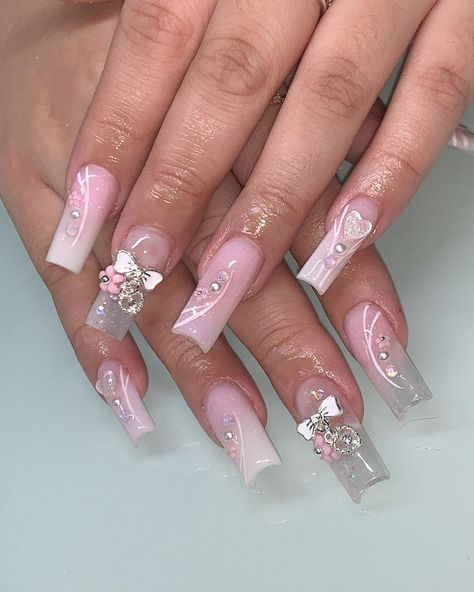 35 Best Summer Nail Extensions to Inspire You Aqua Nails, Tapered Square Nails, Airbrush Nails, Nails Design With Rhinestones, Cute Acrylic Nail Designs, Simple Acrylic Nails, Really Cute Nails, Kawaii Nails, Pink Acrylic Nails