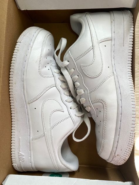 White Nike air forces in a box. All White Sneakers Women, White Nike Air Force 1 Outfit, Women Sneakers Nike, Custom Air Forces, Nike Air Force 1 Outfit Woman, White Af1, Nike Air Forces, Nike Air Force 1 Outfit, All White Sneakers