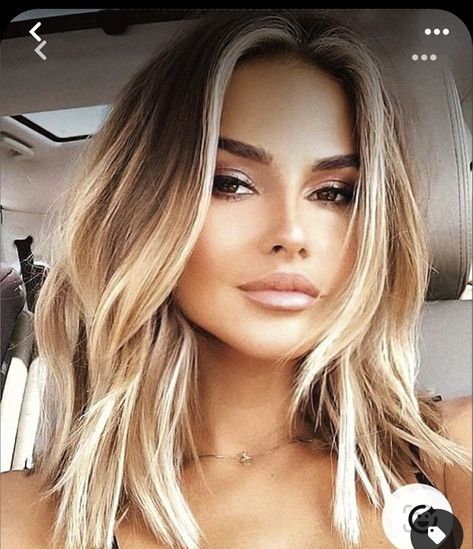 Haircut With Layers, Cute Layered Haircut Mid Length, Layered Haircut Mid Length, Haircut Mid Length, Cute Layered Haircut, Medium Length Haircut, Blonde Hair Inspiration, Midlength Haircuts, Layered Haircut