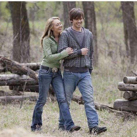 Heartland Season 4, Amy And Ty, Heartland Characters, Heartland Actors, Heartland Cbc, Heartland Quotes, Heartland Amy, Amy And Ty Heartland, Ty Heartland