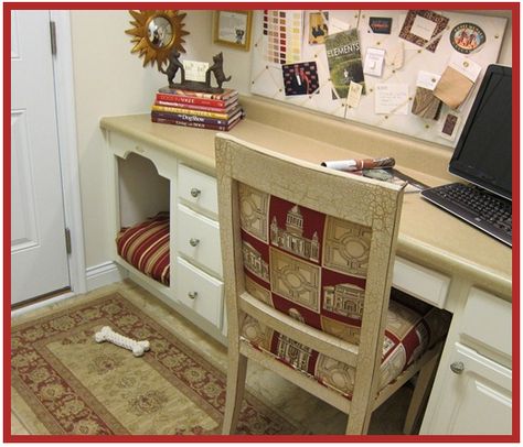 Built-in dog bed under desk...but twice this size for a larger dog. Built In Dog Bed, Bed Interior, Pet Spaces, Diy Dog Bed, Cool Dog Beds, Animal Room, Under Desk, Dog Activities, Diy Dog