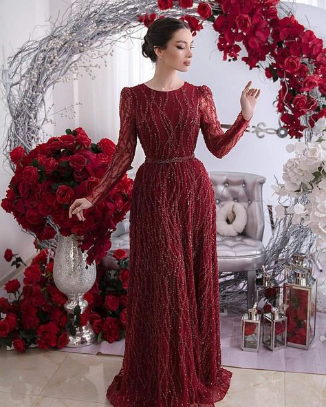 Maxi Prom Dress Long Sleeve, Evening Gowns With Sleeves Classy, Red Evening Dresses Elegant, Gowns Dresses Elegant Classy, Fancy Dresses Classy, Evening Gowns Dresses, Modest Evening Gowns, Gown Dress Party Wear, Party Wear Gowns