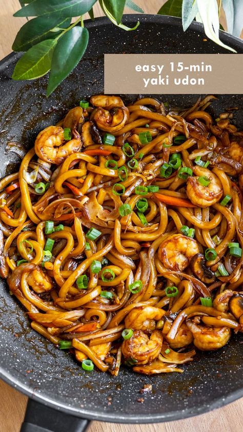 Yaki Udon (Udon Noodle Stir Fry) Udon Chicken Stir Fry, Garlic Udon Noodle Recipe, Teriyaki Udon Noodles Stir Fry, Chicken Udon Noodle Recipe Stir Fry, Udon Noodle Recipe Stir Fry, Teriyaki Udon Noodles, Udon Noodle Stir Fry, Shrimp Noodles Recipes, Udon Noodle Recipe