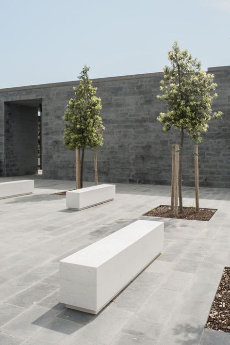 David Chipperfield Architects, Emiliano Zandri / ZA², Lorenzo Zandri · San Michele Cemetery Extension · Divisare Roof Landscape, Door Bench, Barcelona Pavilion, Marble Flooring Design, David Chipperfield Architects, David Chipperfield, Backyard Kitchen, Stone Bench, San Michele