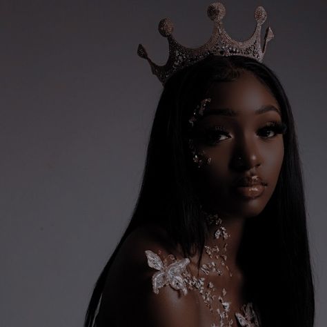 Princess Aesthetic Black, Black Princess Aesthetic, Goddess Aesthetic, Black Royalty, Queen Aesthetic, Royalty Aesthetic, Black Princess, Royal Aesthetic, Black Goddess