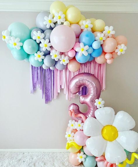 Balloon Garland Butterflies, Cute Bday Decor, Pastel Balloon Decorations For Birthday, Butterfly Party Balloon Garland, Butterfly Birthday Balloon Garland, Pastel Balloon Garland, Pastel Balloons Decoration, Ballon Decorations Butterfly, First Birthday Decoration Ideas