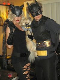 Bat man and cat woman Bat Man And Cat Woman Halloween Costume, Bat Man And Cat Woman, Bat Man And Cat Woman Costume, Cat Woman Halloween Costume, Cat Woman Halloween, Man And Cat, Catwoman Costume, Cosplay Cat, Woman Cosplay