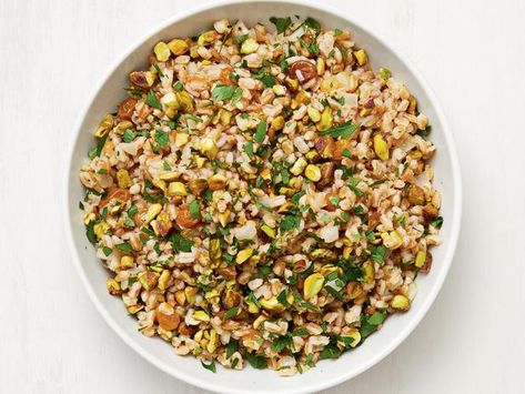 Farro Pilaf, Farro Salad Recipes, Farro Recipes, Pilaf Recipe, Make Ahead Salads, Pilaf Recipes, Farro Salad, Easy Meal Ideas, Food Network Magazine