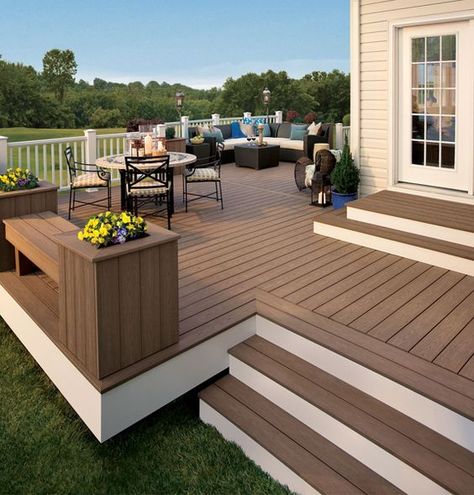 Built in planters with bench seating in between. Need railings behind though. Composite Decking Designs, Backyard Deck Ideas, Lobelia Cardinalis, Terrasse Design, Deck Colors, Patio Deck Designs, Deck Paint, Deck Designs Backyard, Backyard Renovations