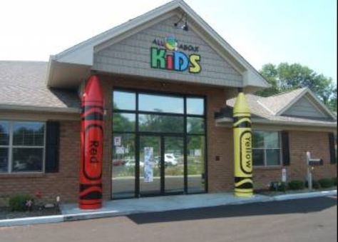 A child care building Preschool Building Design, Daycare Building, Daycare Floor Plans, Daycare Layout, Kindergarten Entrance, School Building Plans, School Gates, Outdoor Kindergarten, Loveland Ohio